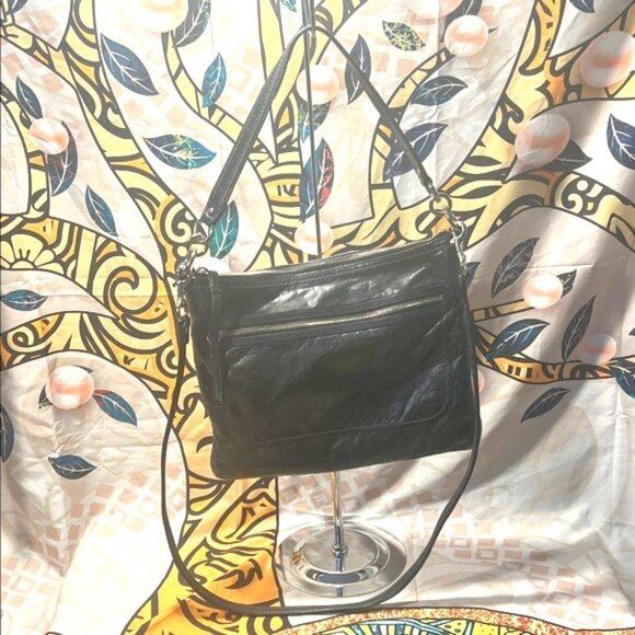Coach Poppy Perri Leather Shoulder Bag #22421 - Picture 1 of 14